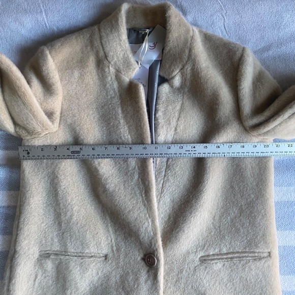 NWT Gianni Feraud pale camel top coat with notched lapel Size 10 - Picture 9 of 12